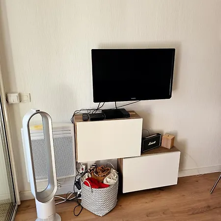 T2 Ground Floor, 4 Beds, Pool, Sea Access Appartamento