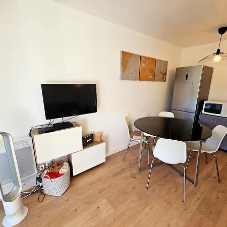 Appartamento T2 Ground Floor, 4 Beds, Pool, Sea Access *